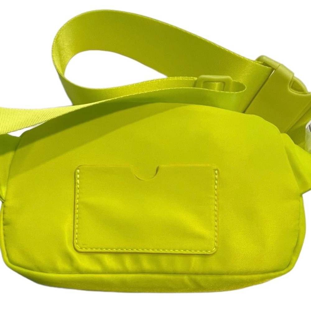 🔴On Reserve for: dblouk_3862  STEVE MADDEN Nylon Unisex Waist Bag (NEON) - NWT
